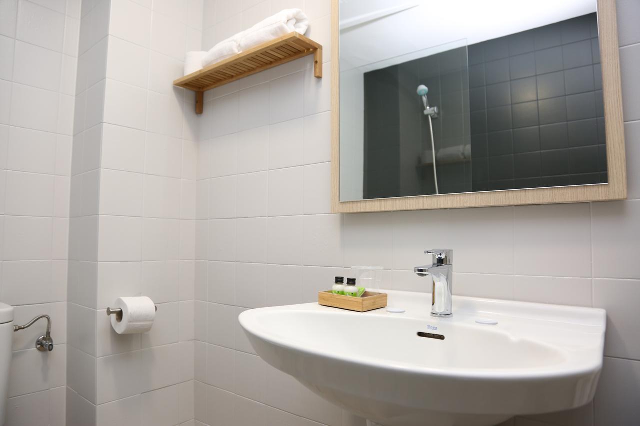 Hostal Torras Sant Hilari Sacalm Eksteriør billede